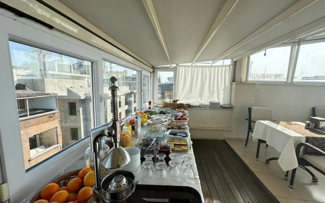 Hotel Buhara Family Inn