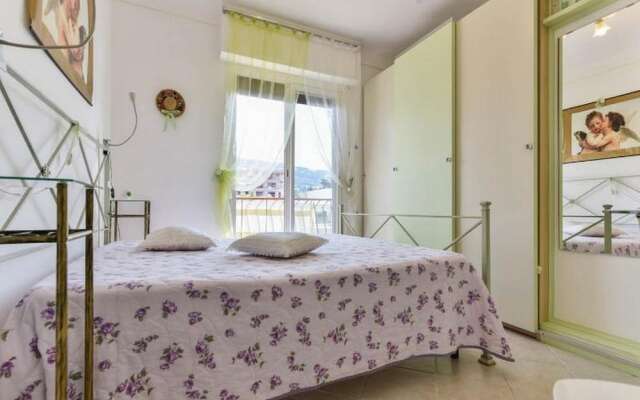 Apartment with One Bedroom in Cannes, with Wonderful City View, Furnished Terrace And Wifi - 800 M From the Beach - Apartment in Cannes - Photo 5