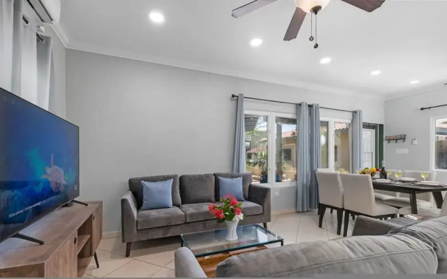 NEW 2BR 2BA Gated Community w Pool Palm Beach