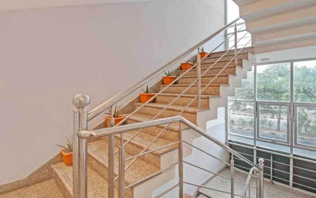 OYO 27787 Hotel Serenity Hideaway