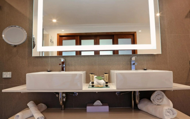 Novotel Swan Valley Vines Resort