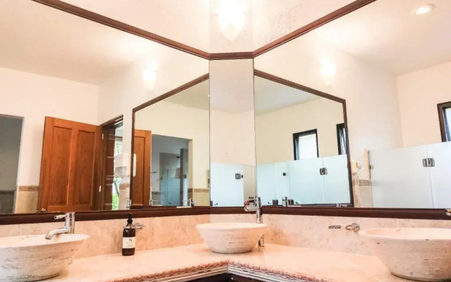 La Buena Vibra Retreat and Spa Hotel
