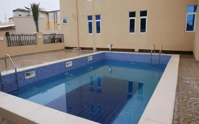 Sarina Suites and Apartments