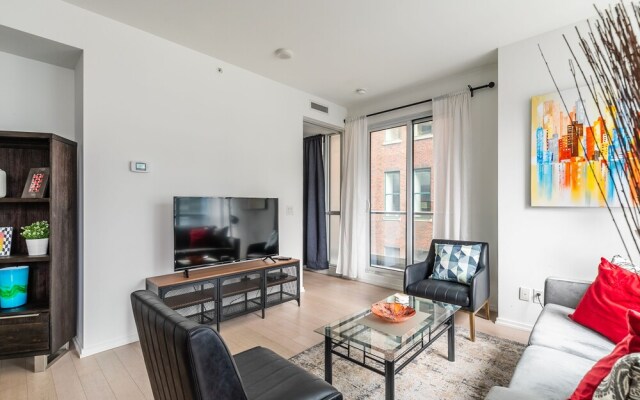 Spectacular Exec 2BR Financial District