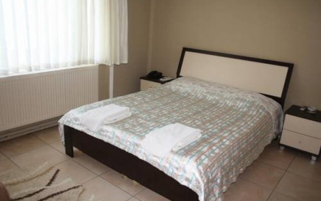 Sezgin Otel