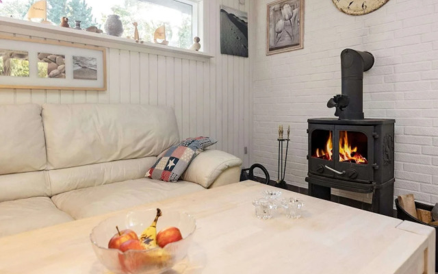 8 Person Holiday Home in Roslev