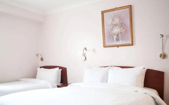 St George Hotel