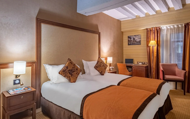 Hotel Saint Honore 85