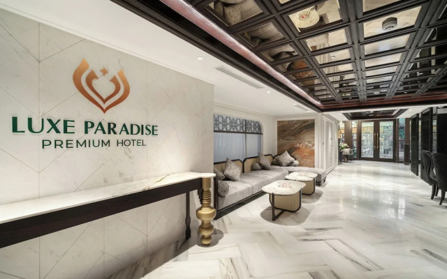 Luxe Paradise Premium Hotel