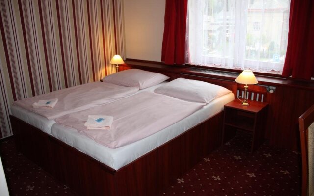Hotel Hynek