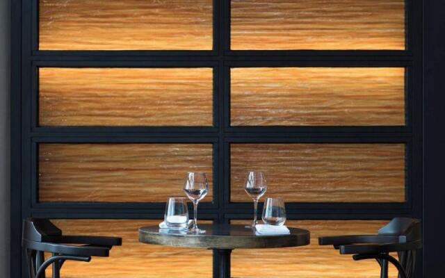 Renaissance Paris La Defense Hotel