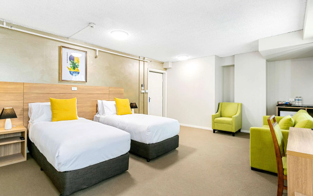 Quality Inn Sunshine Haberfield