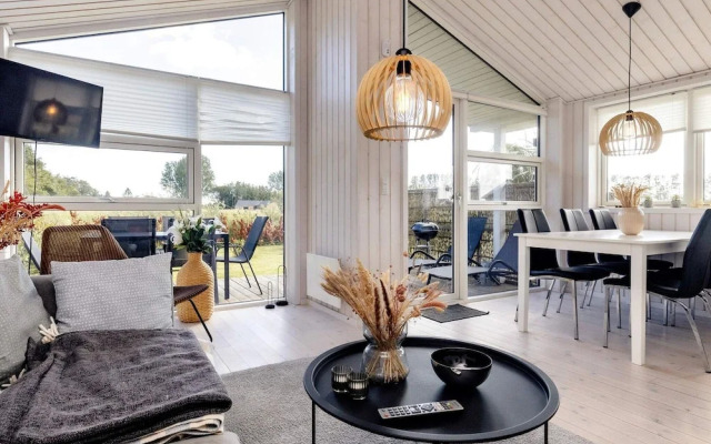 4 Star Holiday Home in Vaeggerlose