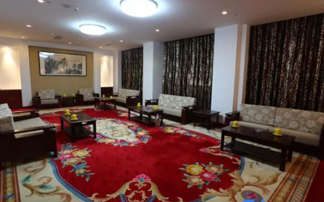 Anqiu Xindongfang Hotel