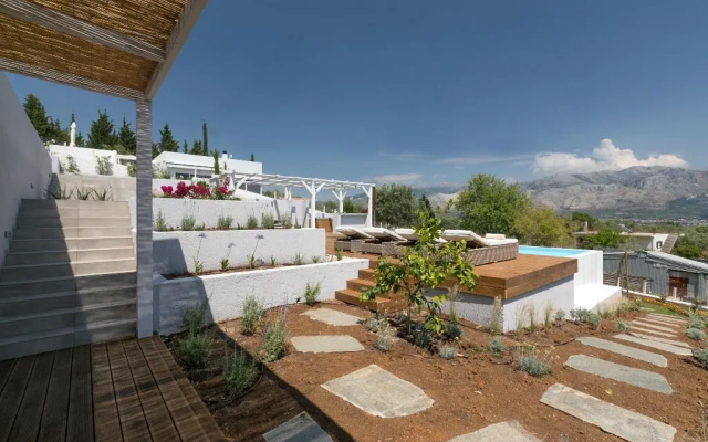 Villa Elia