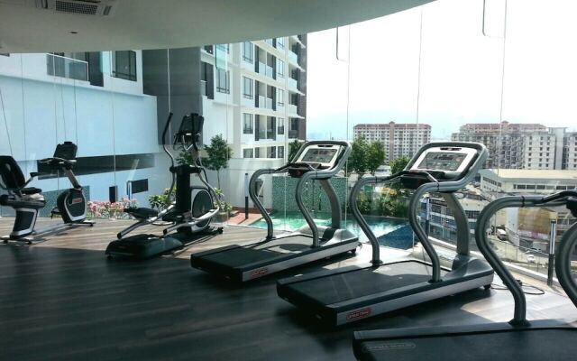 Woodsbury Suites 7722 Butterworth