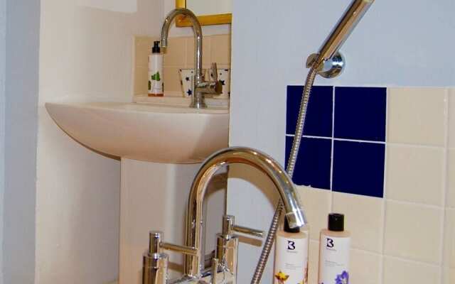 Heyford House Bed & Breakfast