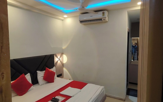 Hotel Khushboo