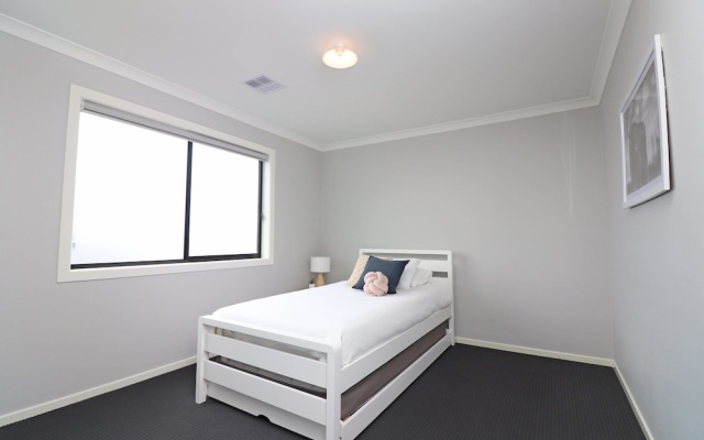 Serenity - Rejuvenate Stays – Guest Rooms – Cowes