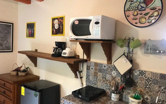 Las Cuatro Puertas
