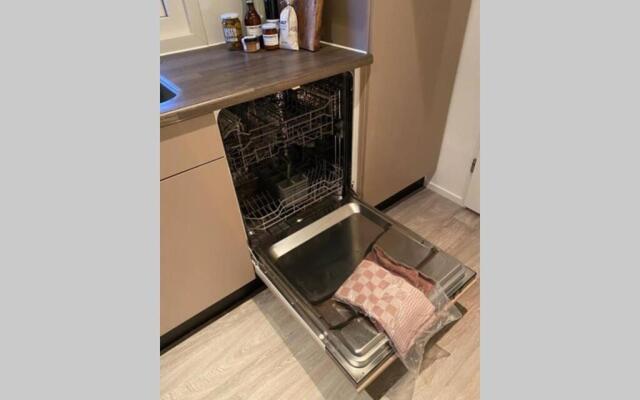 Beach Chalet Bad Hoophuizen VU43