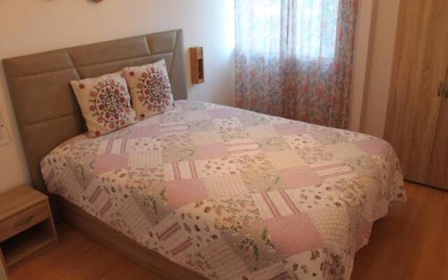Saladina Apartment