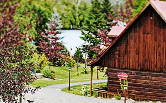 GEOHoliday Heights @ Lac Morency, St. Hippolyte, Canada