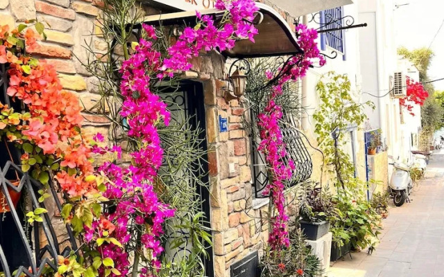 Tiana Butik Otel
