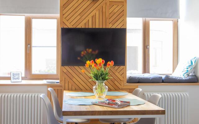 Апартаменты на проспекте Английский 24