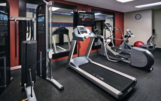 Hampton Inn & Suites Millington