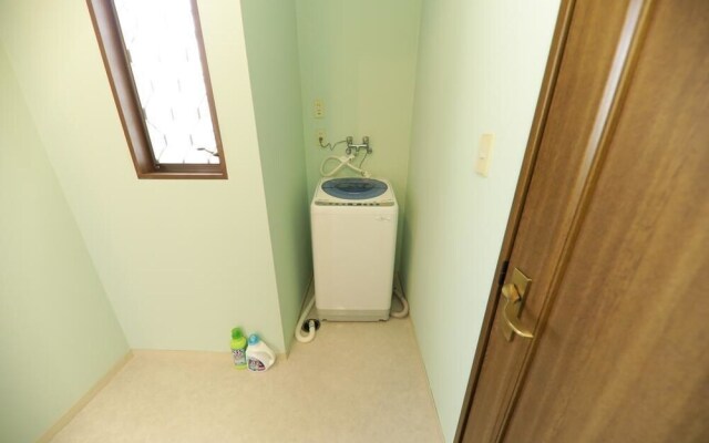 Omotenashi House Part 1 (174-1)