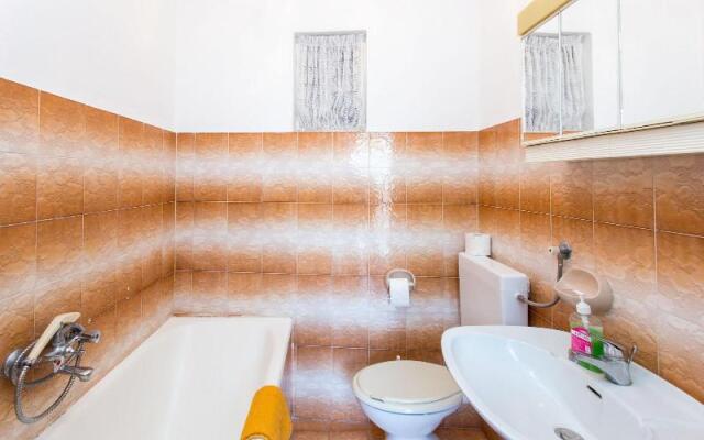 Guest House Raguz
