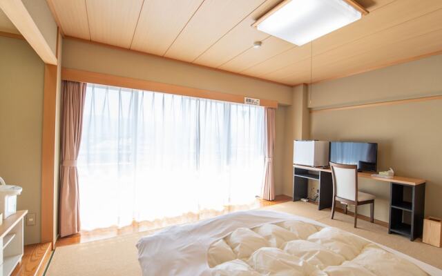 Chateraise Lodge Kasugai