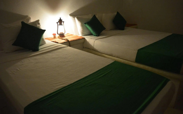 Roshanne Beach Resort