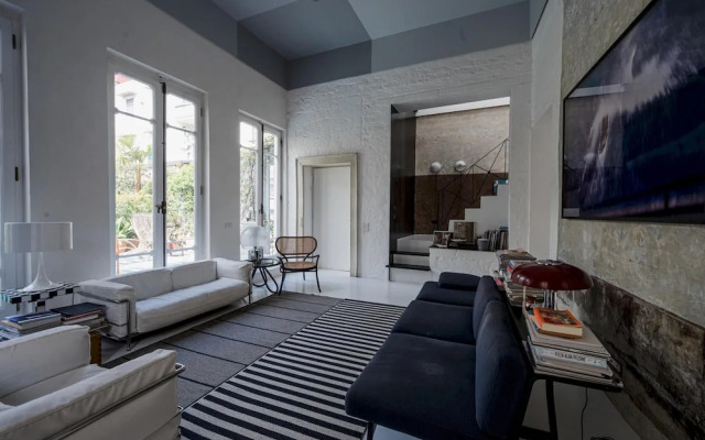 Naples Designer Loft by Elite Villas