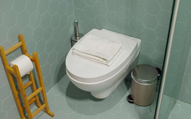 Riverview Apartment by Homing