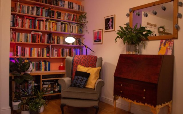 Quaint & Cosy 1BD Flat - Stoke's Croft, Bristol!