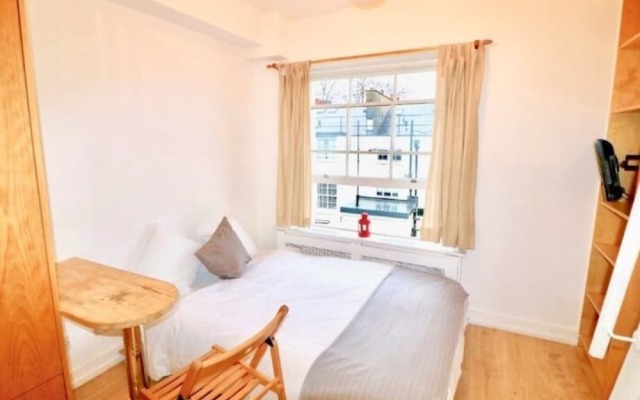 HFS Studio Next To Hydepark L29