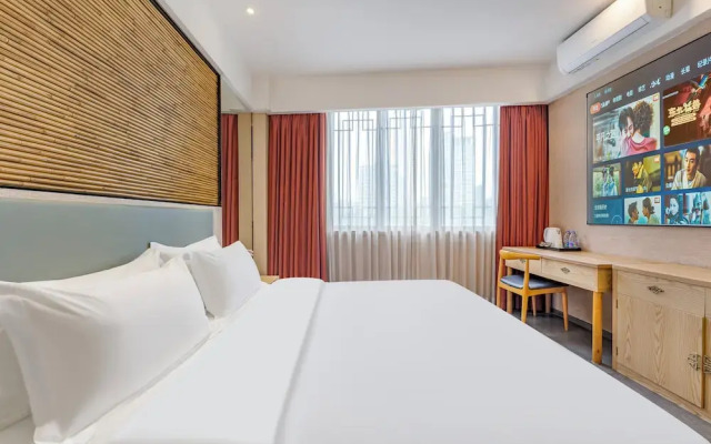 Lemon Breeze Hotel