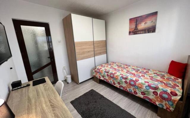 Cozy & complete 2 room flat