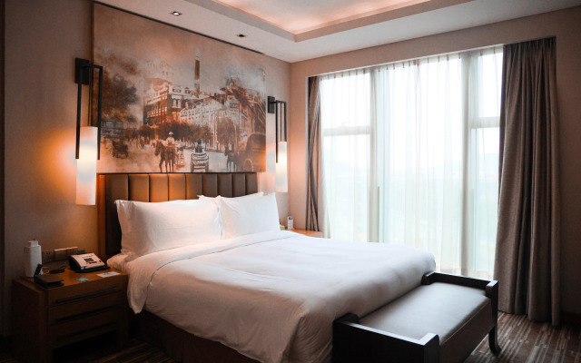 Junluxe Hotel Guangzhou Science City-Free Shuttle Bus Service to Guangzhou Canton Fair