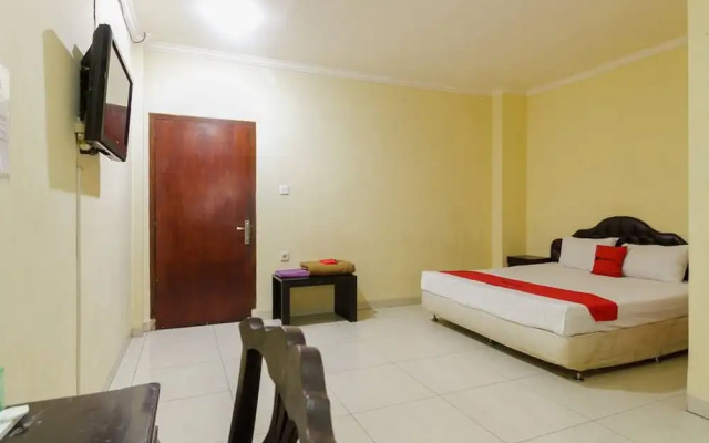 Reddoorz Near Pantai Padang