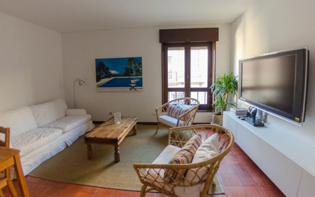 2BR Apt in the City Center and near the Beach