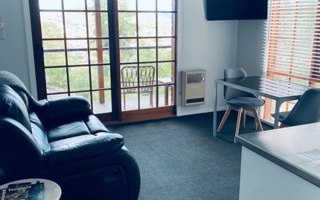 Hideaway Studio Accommodation