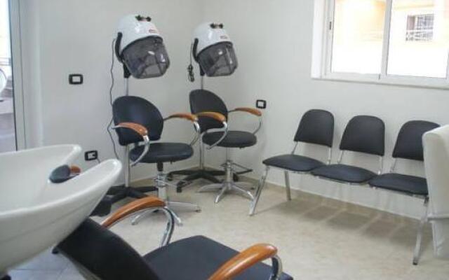 Hotel Villa Capri Salon & SPA