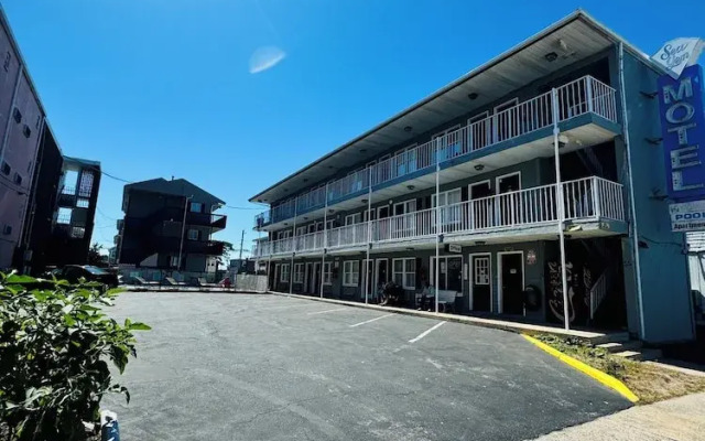 Sea Gem Motel and Apartments