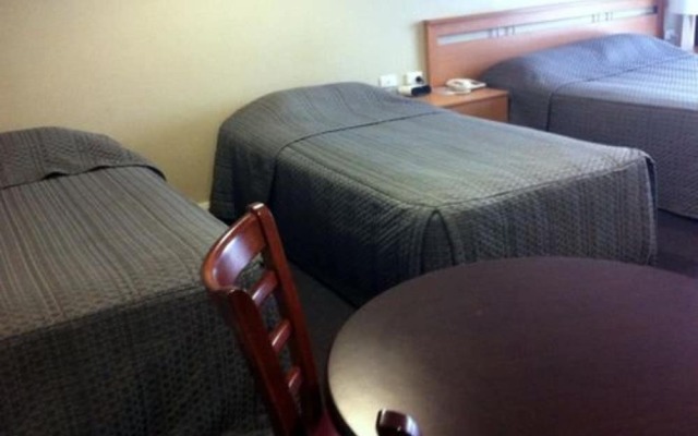 Westland Hotel Motel