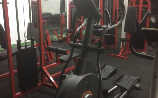 Amika Guesthouse & Hostel