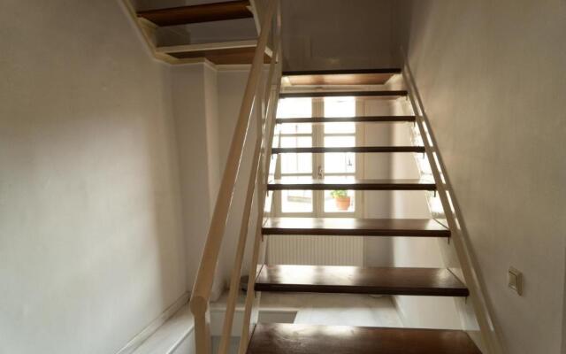 Kallisti stone house apartment