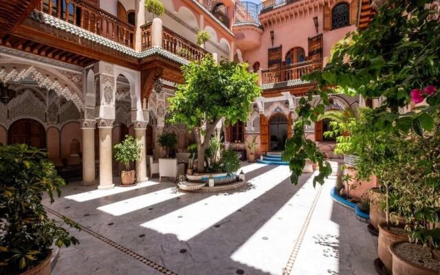 Riad AZAD